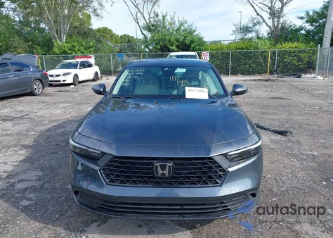 2025 Honda Accord Lx из США, поврежденный, VIN 1HGCY1F20SA021711